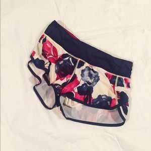 Lululemon Speed Up Short 2.5”